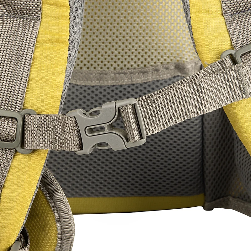 کوله کوهنوردی 20 لیتری طرح دیوتر فنردار