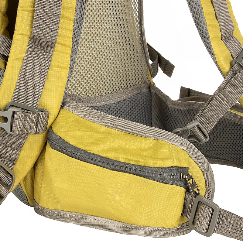 کوله کوهنوردی 20 لیتری طرح دیوتر فنردار