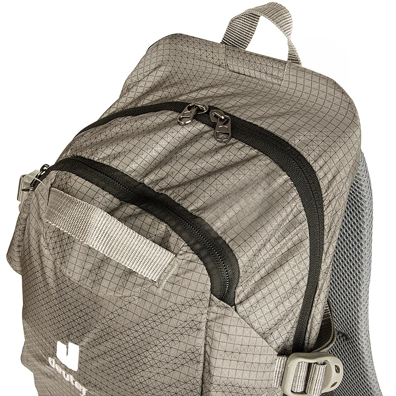 کوله کوهنوردی 20 لیتری طرح دیوتر فنردار