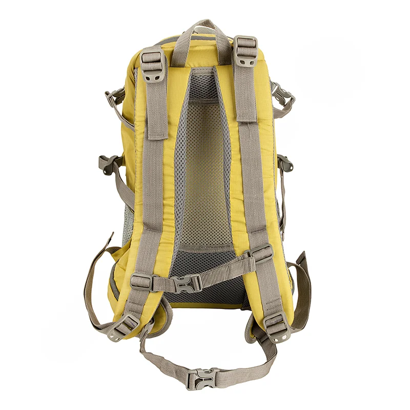 کوله کوهنوردی 20 لیتری طرح دیوتر فنردار