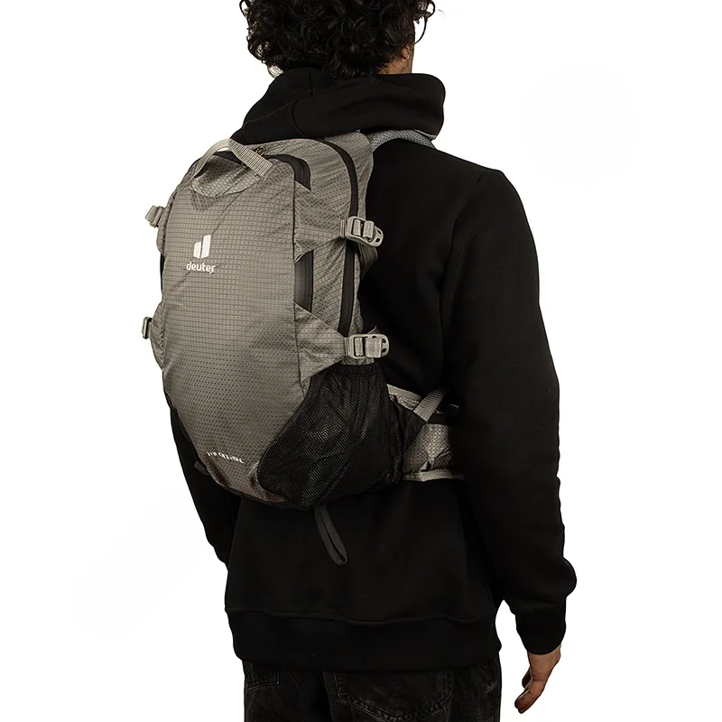 کوله کوهنوردی 20 لیتری طرح دیوتر فنردار