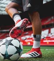 تصویر بهترین کفش های فوتبال